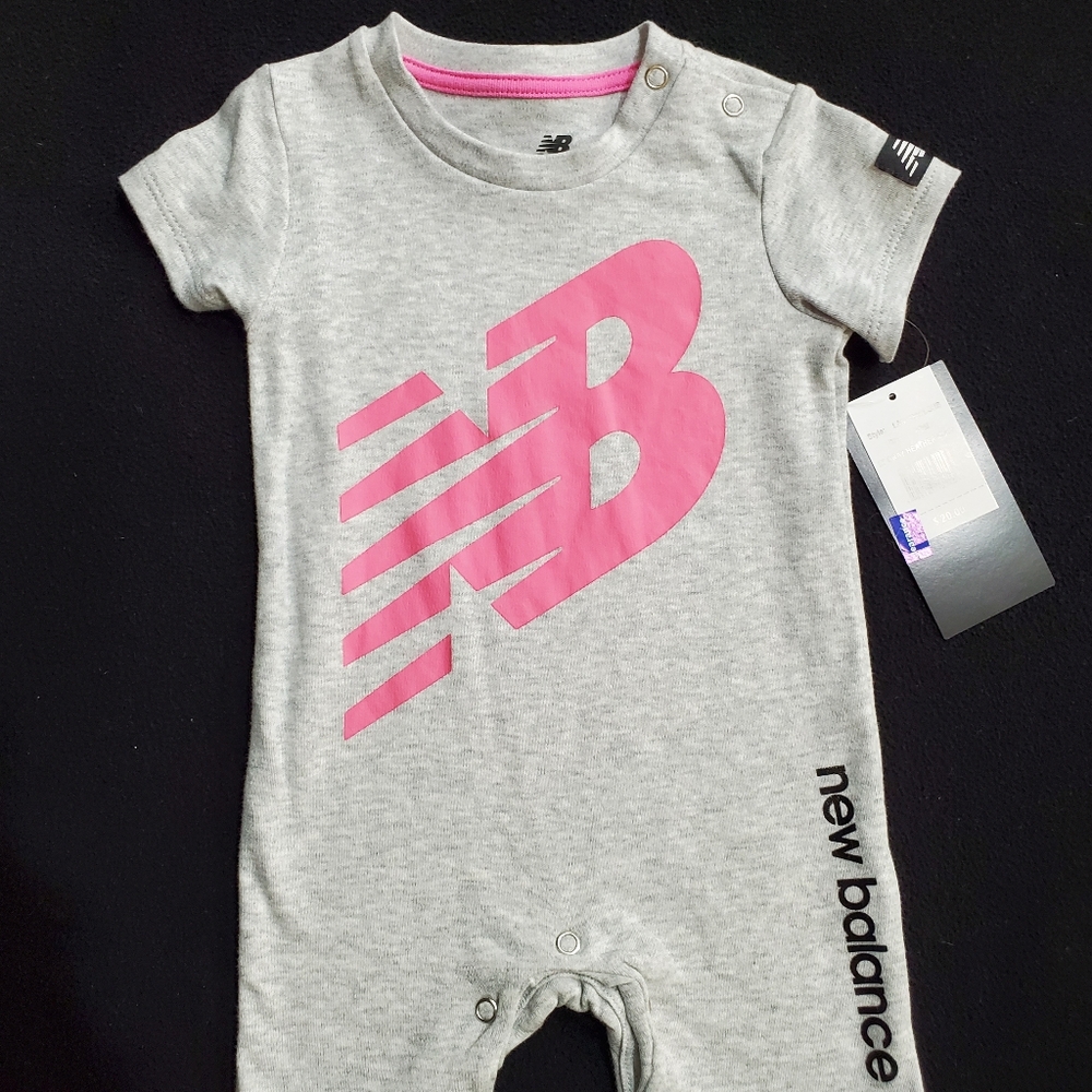 🆕️ New Balance Romper - Picture 2 of 7